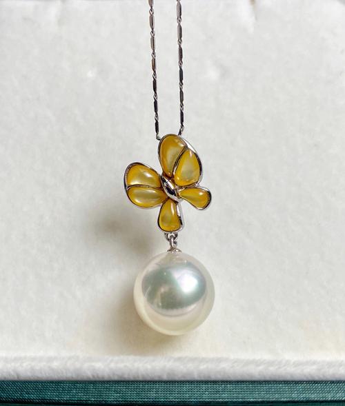 珍珠坠子：璀璨华美的饰品之选